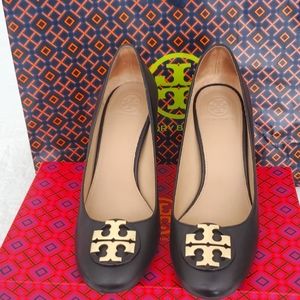 Tory Burch Janey Pumps